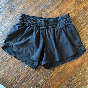 Women’s Lululemon athletic shorts